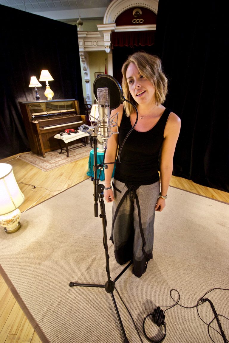 Robin / Probable Fog - Odd Fellows Temple Pop-Up Studio, Aug 2017