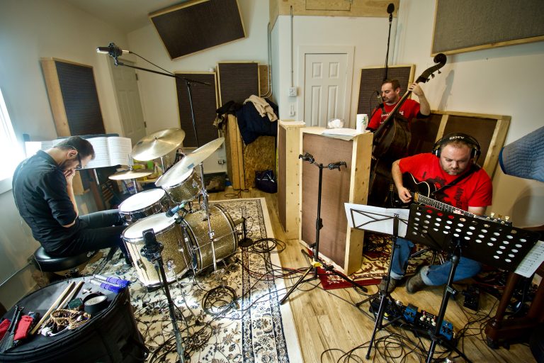 Sarah Jerrom in The WOW! Shed